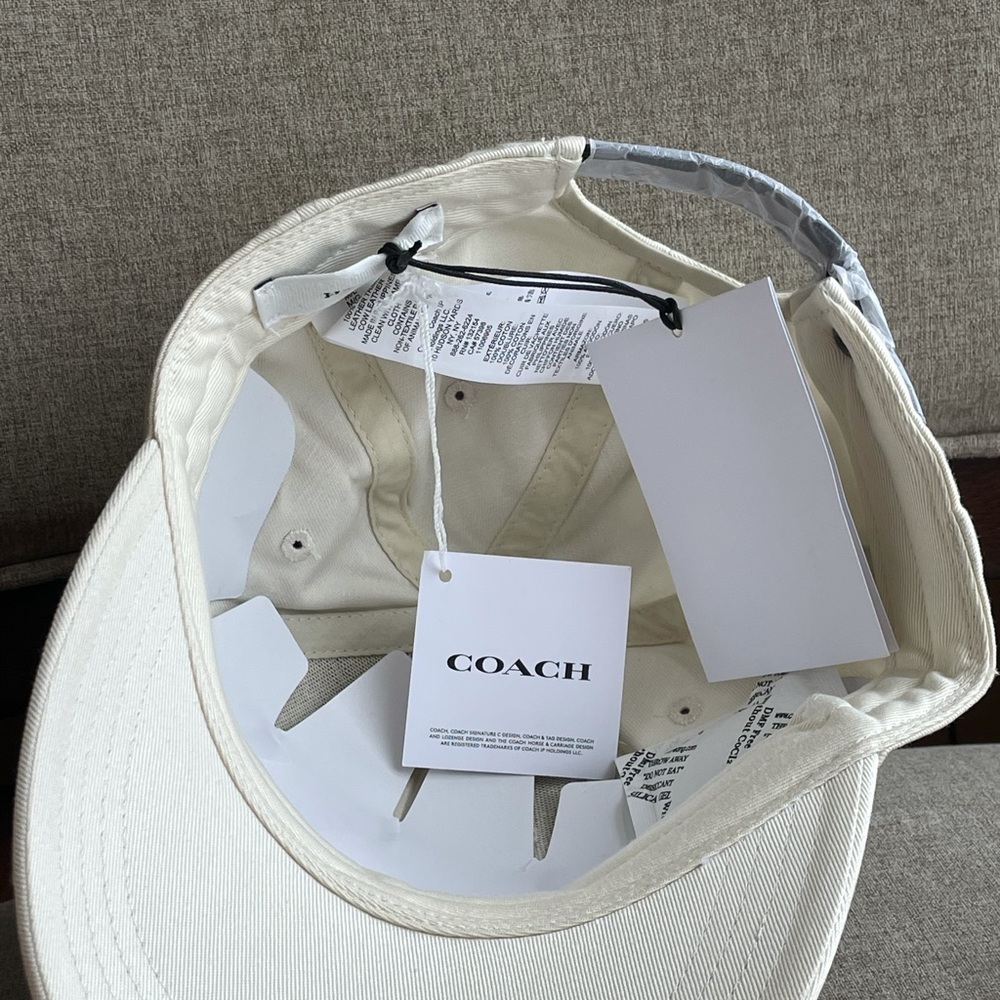 NWT！COACH VARSITY BASEBALL CAP/HAT (COACH CB698） - Picture 3 of 5